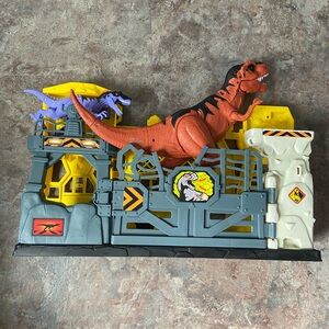 Jurassic Dino Fortress Playset with Red and Purple Dinosaurs